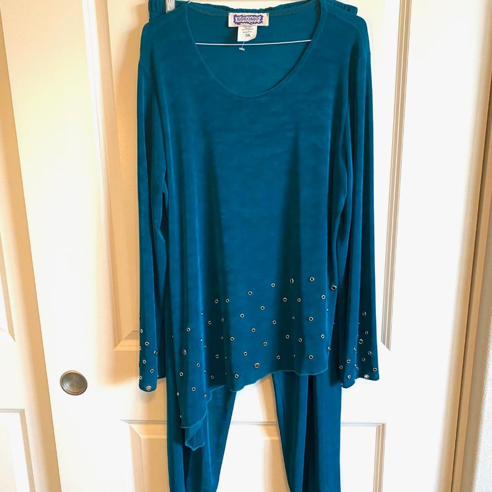 Teal pantsuit